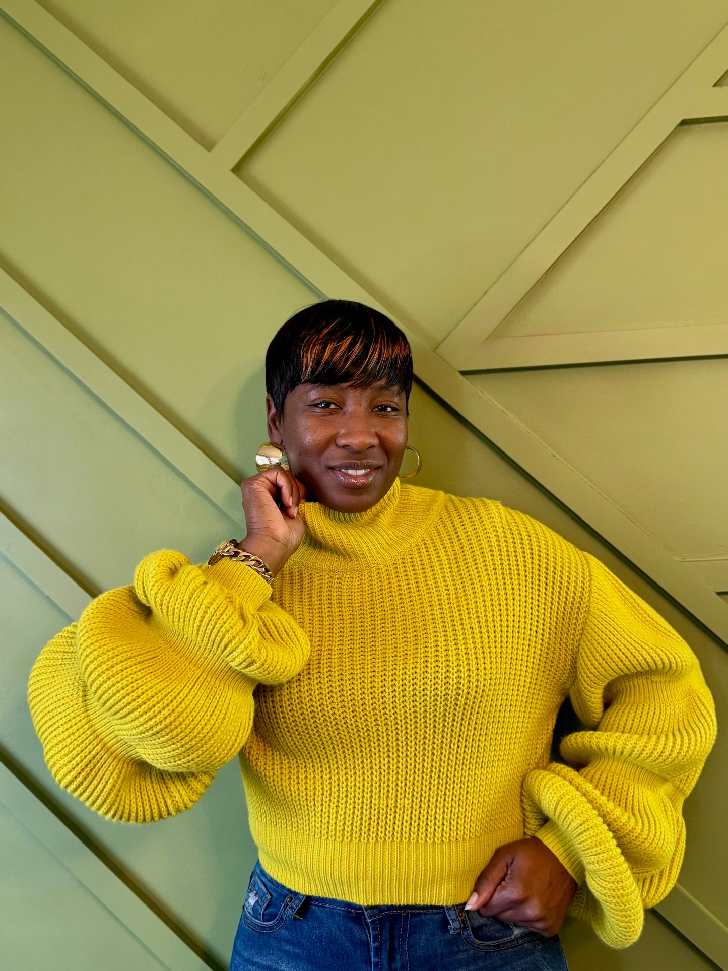 Lauren Crop Sweater-Yellow Green