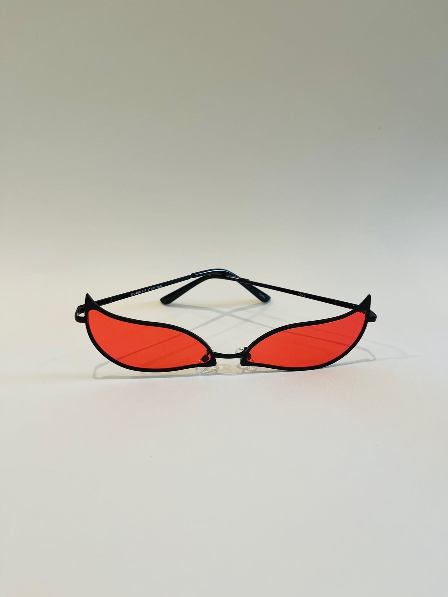 Fiery Frame Sunglasses-Red